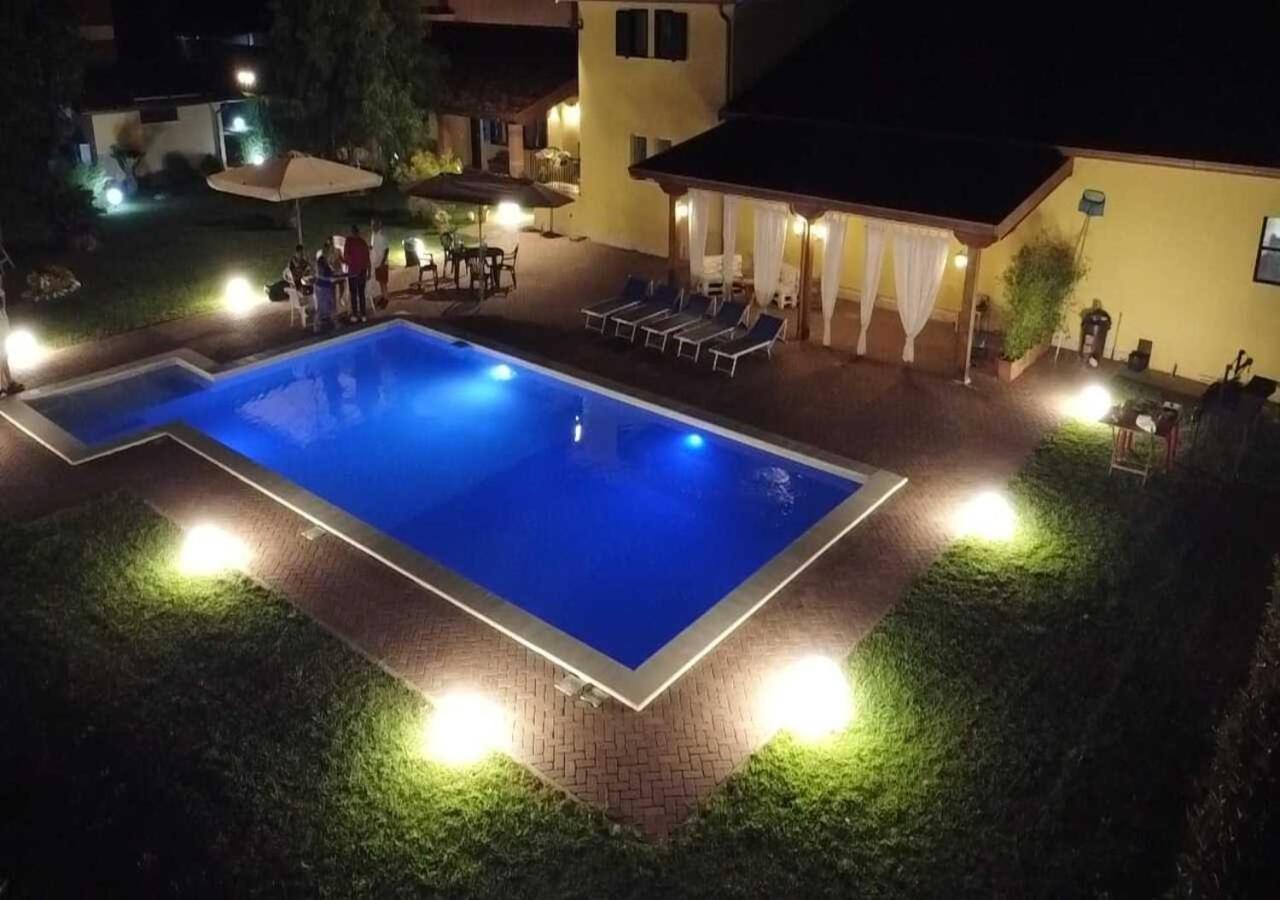 Agriturismo Casa Chiara Latina Exterior photo