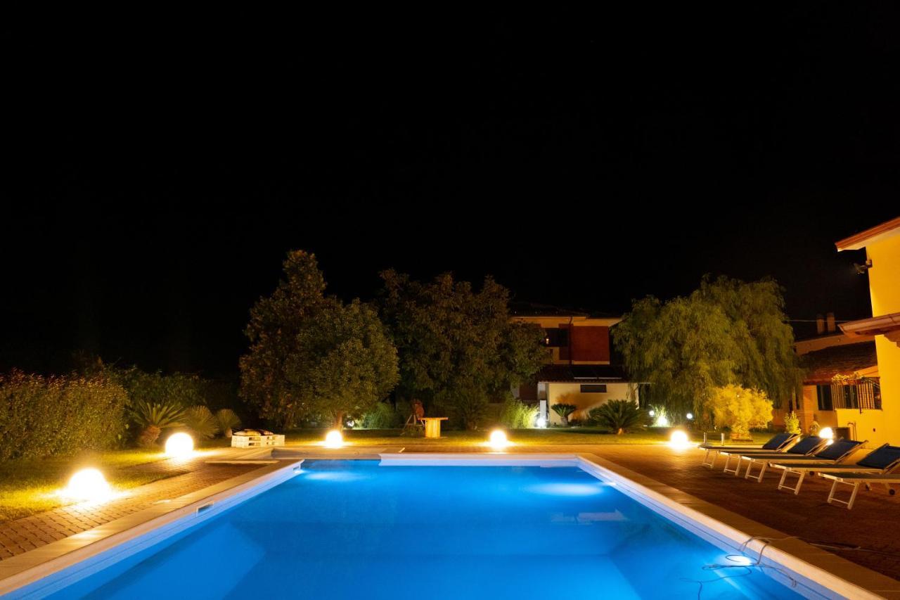 Agriturismo Casa Chiara Latina Exterior photo
