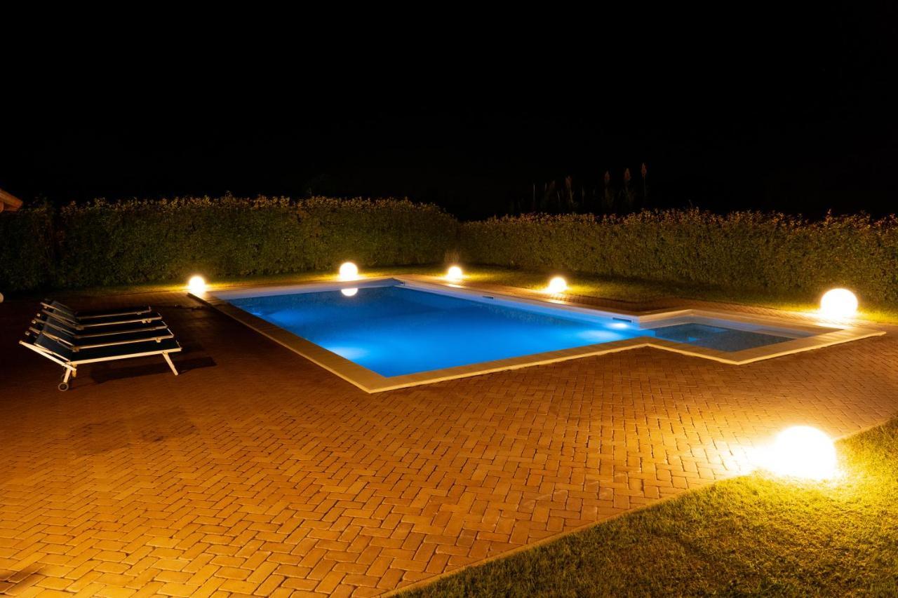 Agriturismo Casa Chiara Latina Exterior photo