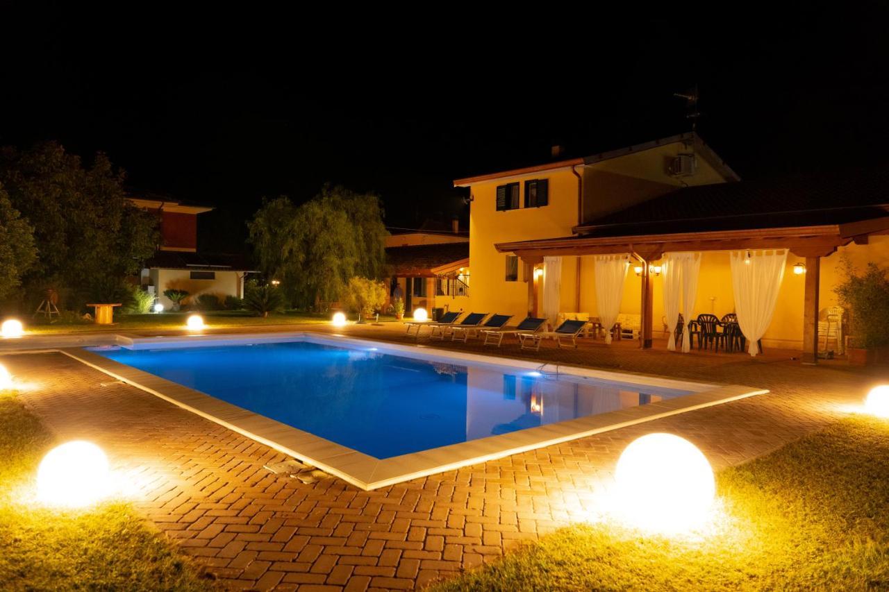 Agriturismo Casa Chiara Latina Exterior photo
